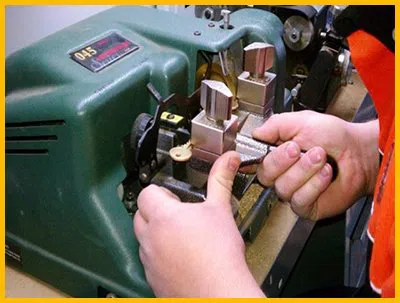 Fort Lauderdale Lock And Locksmith Fort Lauderdale, FL 954-366-2127 - key-cutting